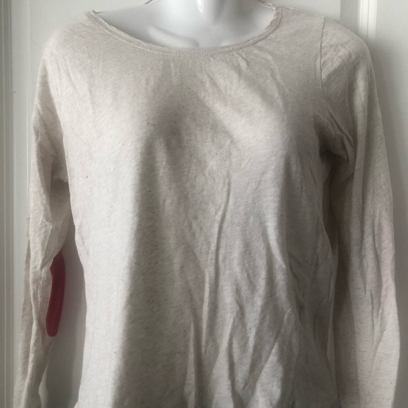 H&M off-white long sleeve tee w/pink elbow patch S - Picture 1 of 3